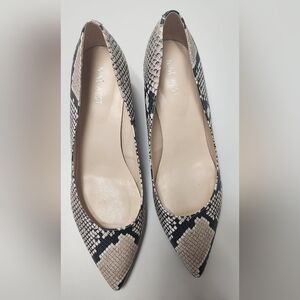 Nine West Black and Cream Snakeskin Heels